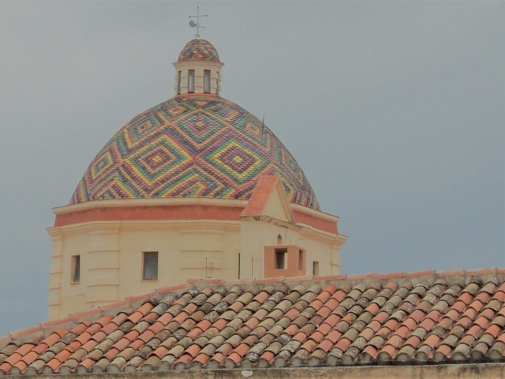 Centro Storico Alghero Cupola San Michele